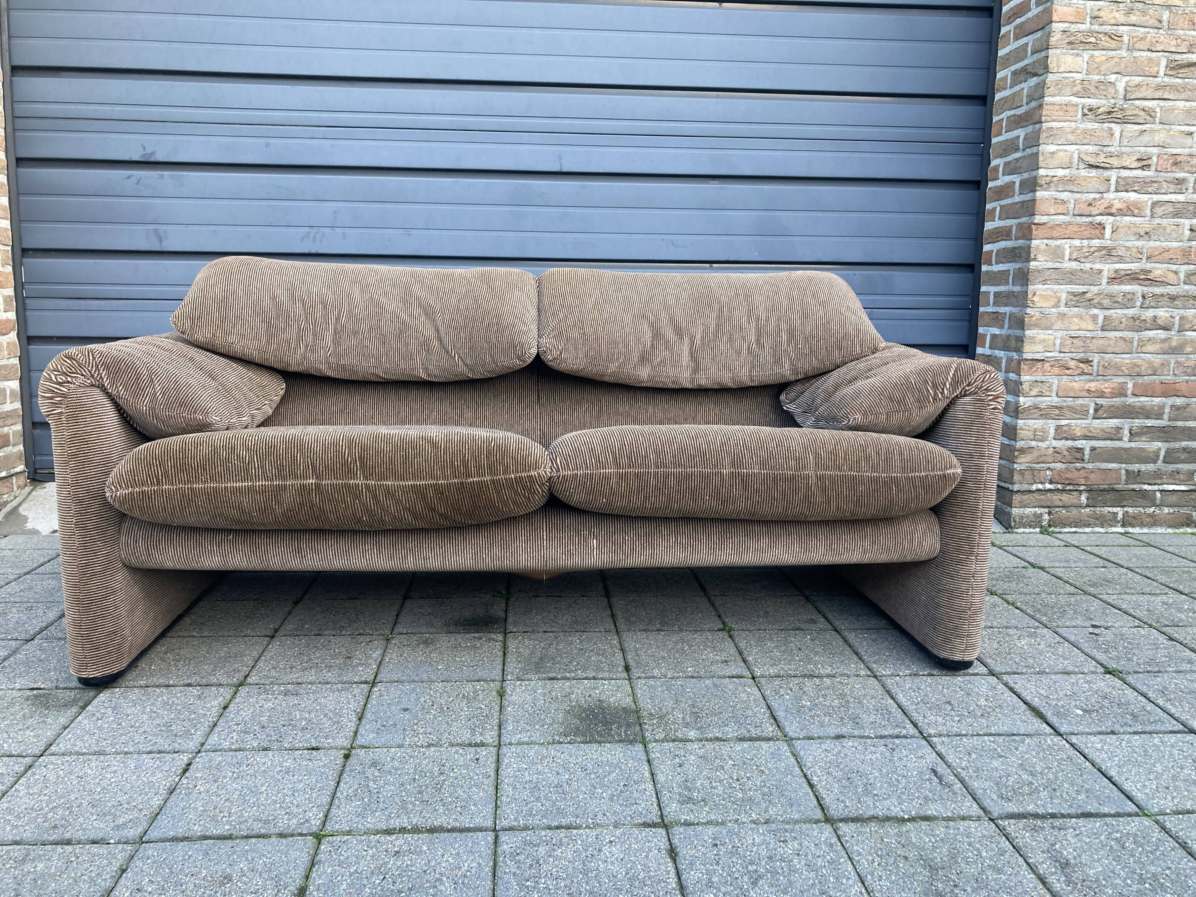 Cassina Maralunga 2seater vintage