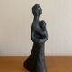 Sculpture en terre cuite maternité