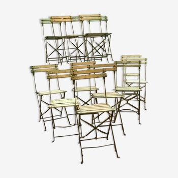 Lot de 40 chaises pliantes en fer et lame de bois XX siècle