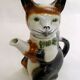 Large zoomorphic cat teapot, in vintage English earthenware.