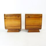 Lot de 2 tables de chevet Art Déco en noyer, Tchécoslovaquie années 1940