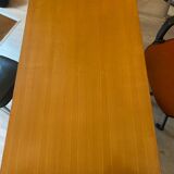 Model 590 desk by Pierre Guariche
