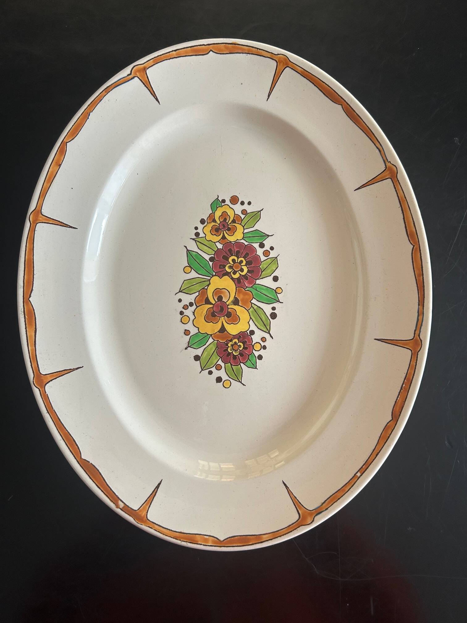 Set of art deco dishes boch fréres la louviére