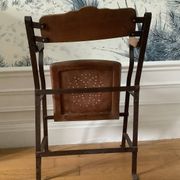 Wooden folding theater chair