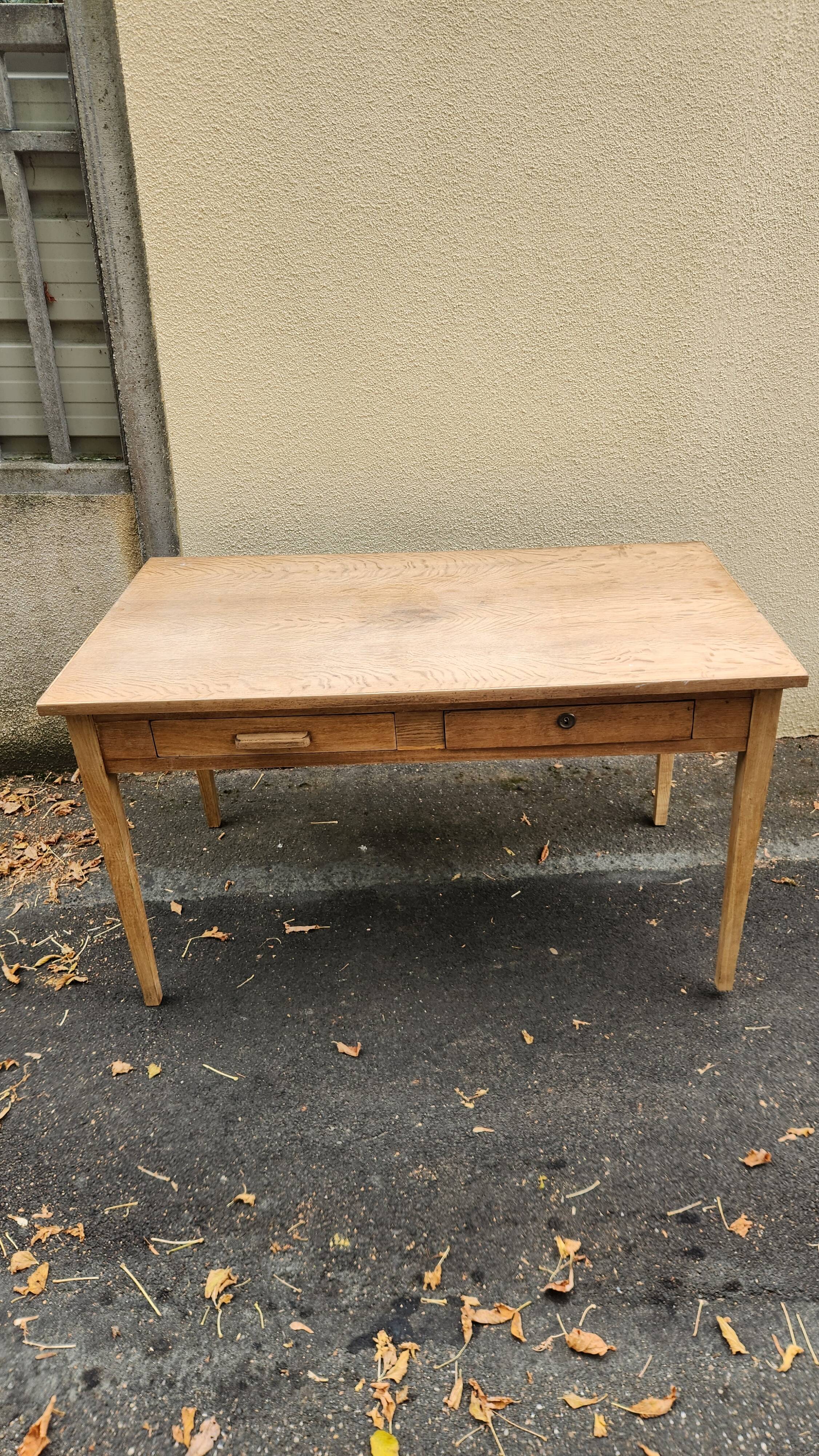 Sanded beechwood table from the 1940s