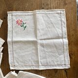 Embroidered linen square napkins