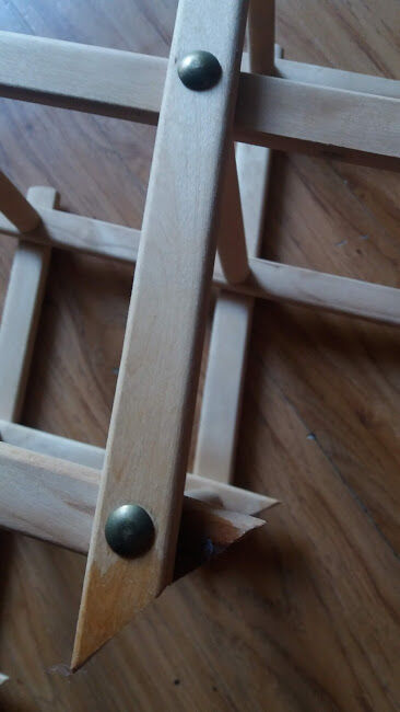 Foldable bottle holder