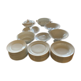 Service ancien de table en porcelaine de Limoges