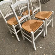 Lot de 4 chaises rustiques en bois blanc & assise paillée