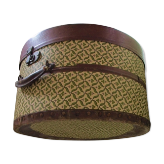 La Mondiale hat box