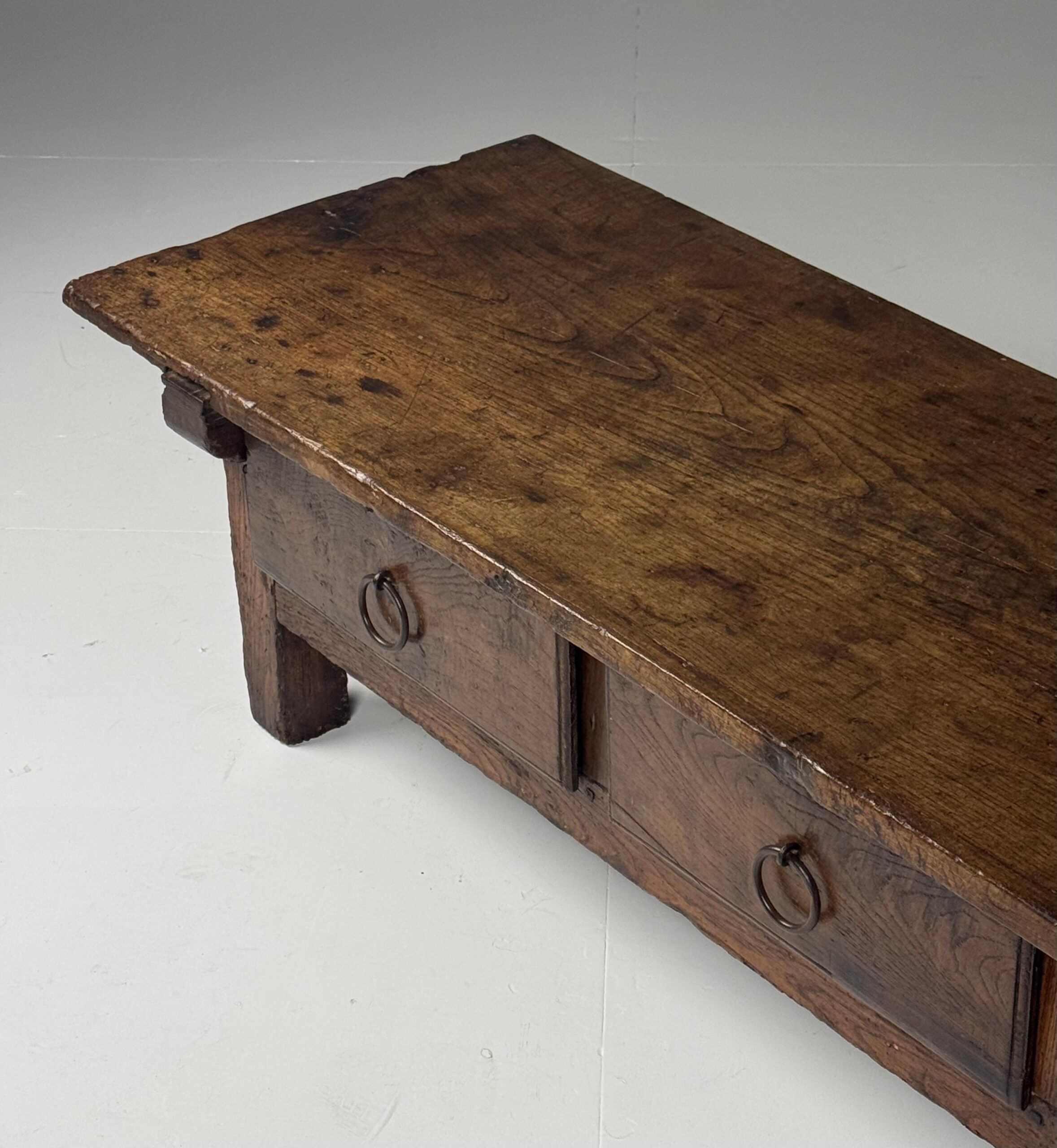 Spanish coffee table 18th century
