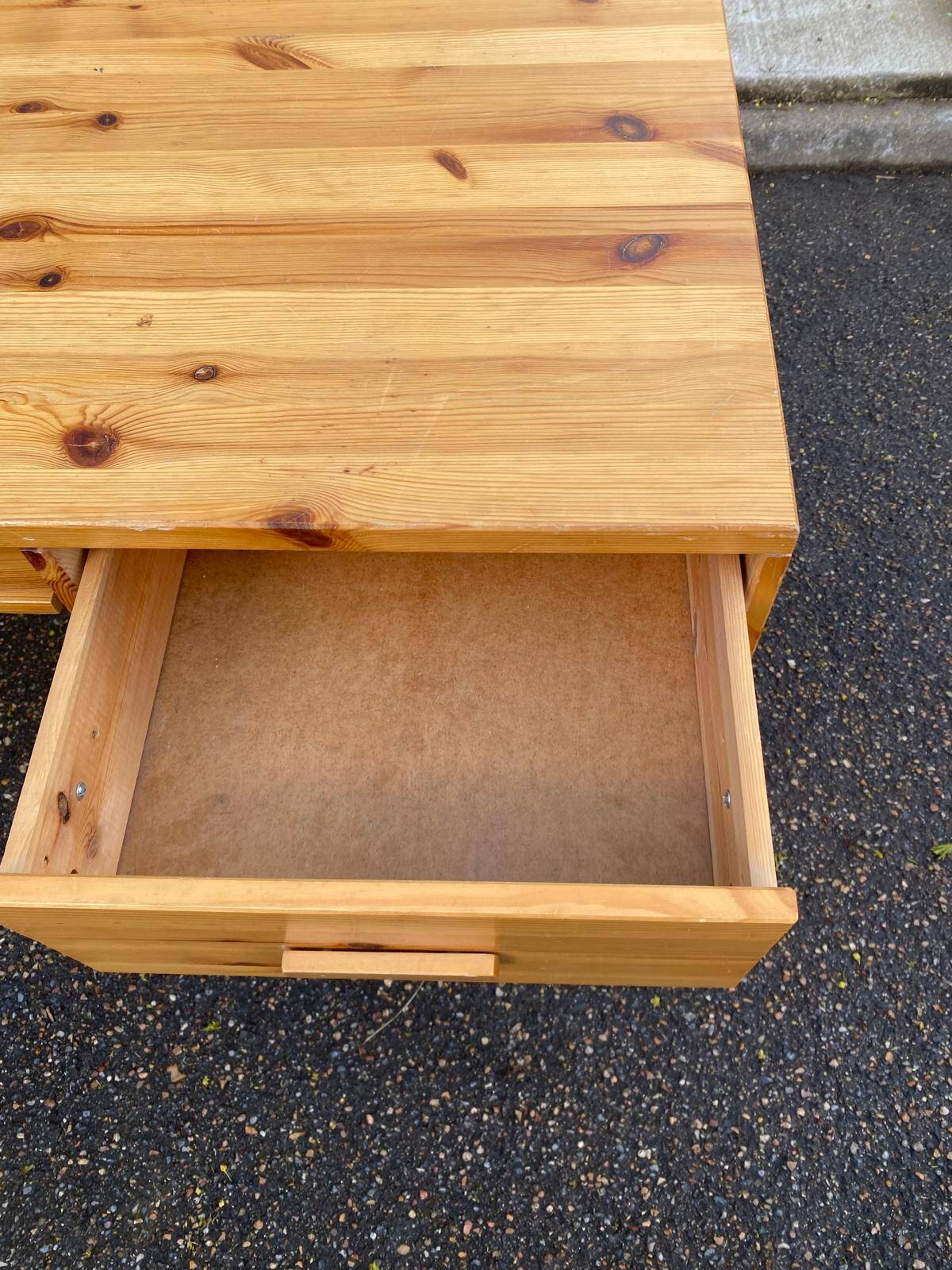 Scandinavian solid wood desk 120cm