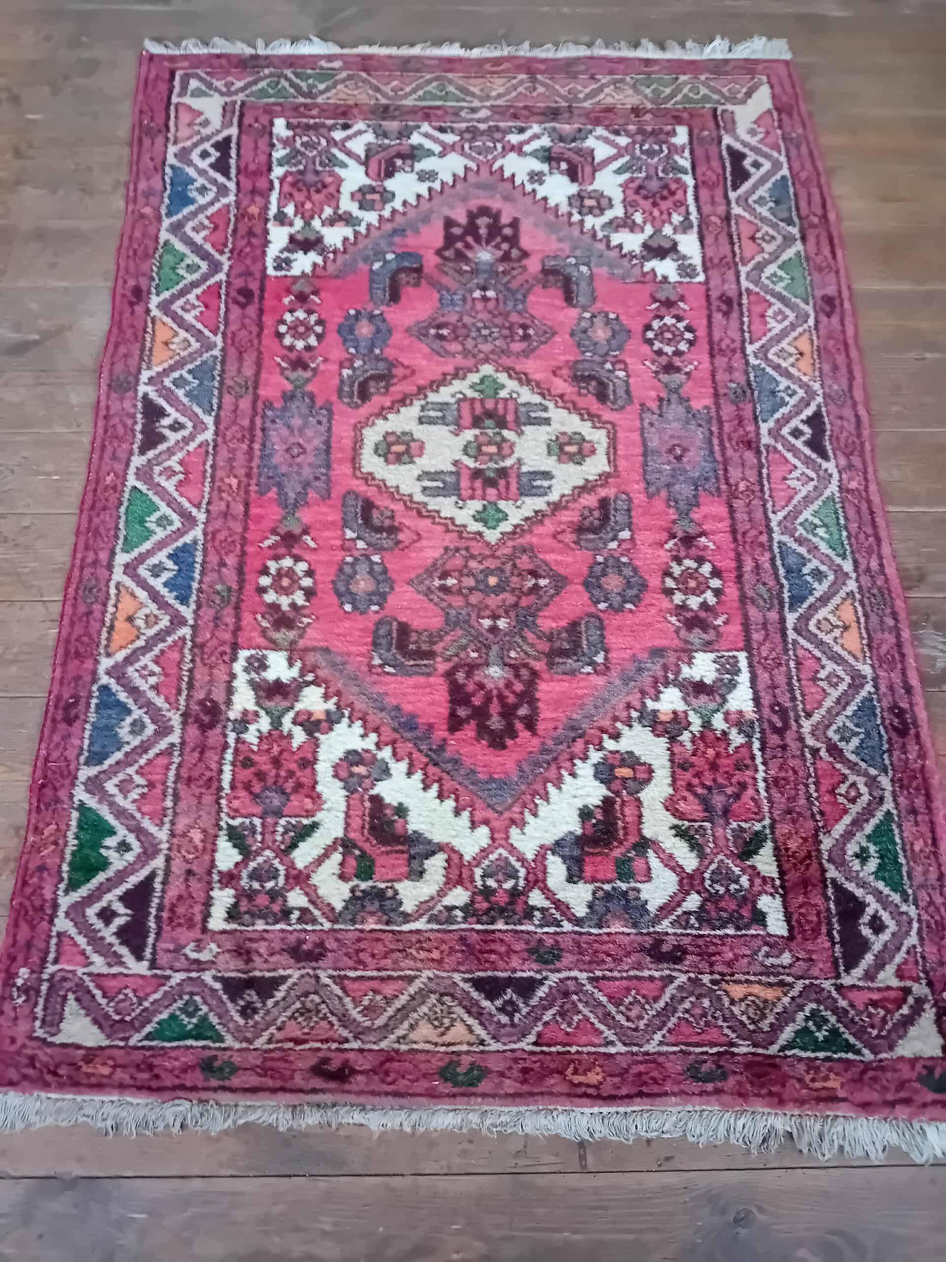 Handmade Persian Hamadan Rug 155x94cm