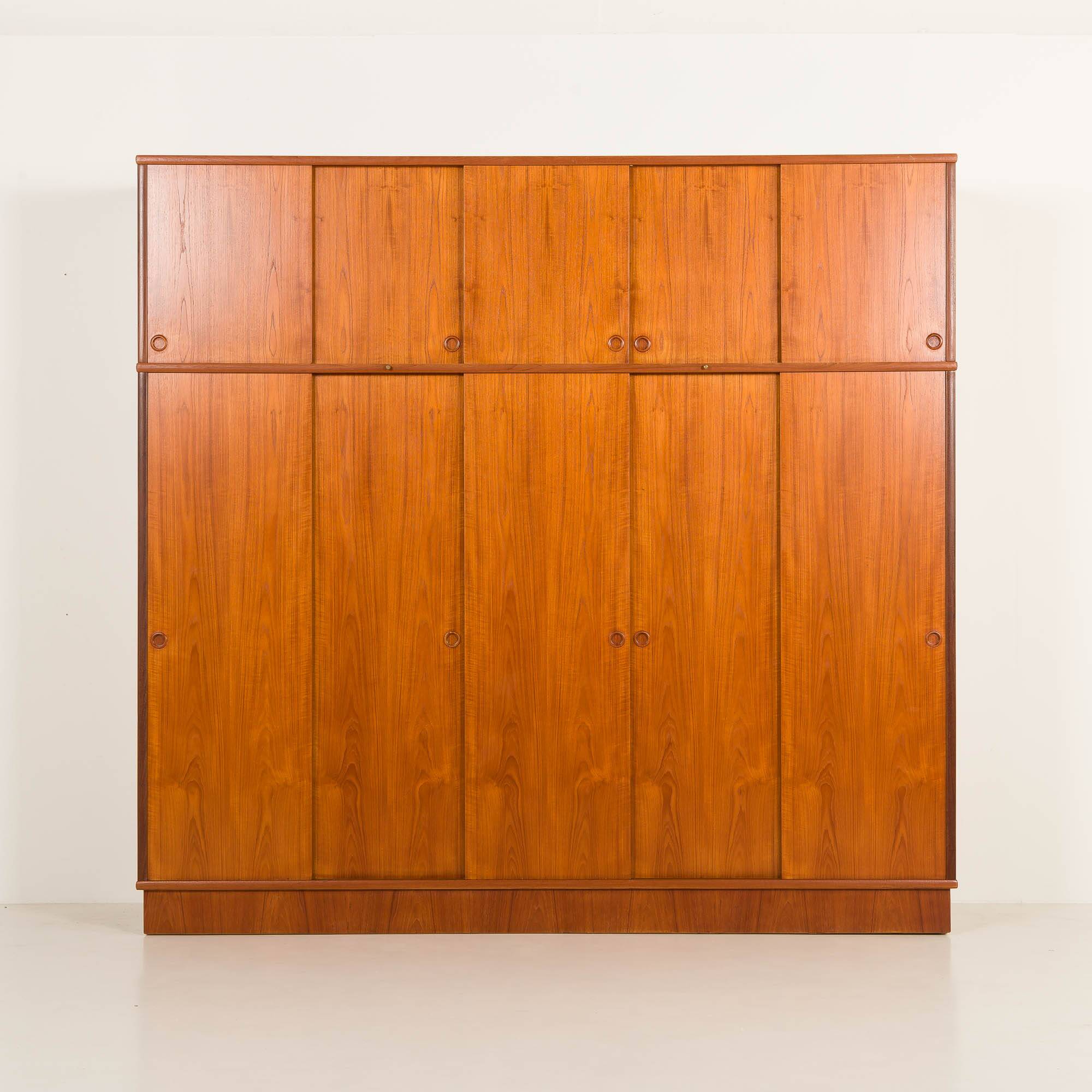 Melvin Mikkelsen extra large wardrobe in teak, Denmark 1960s