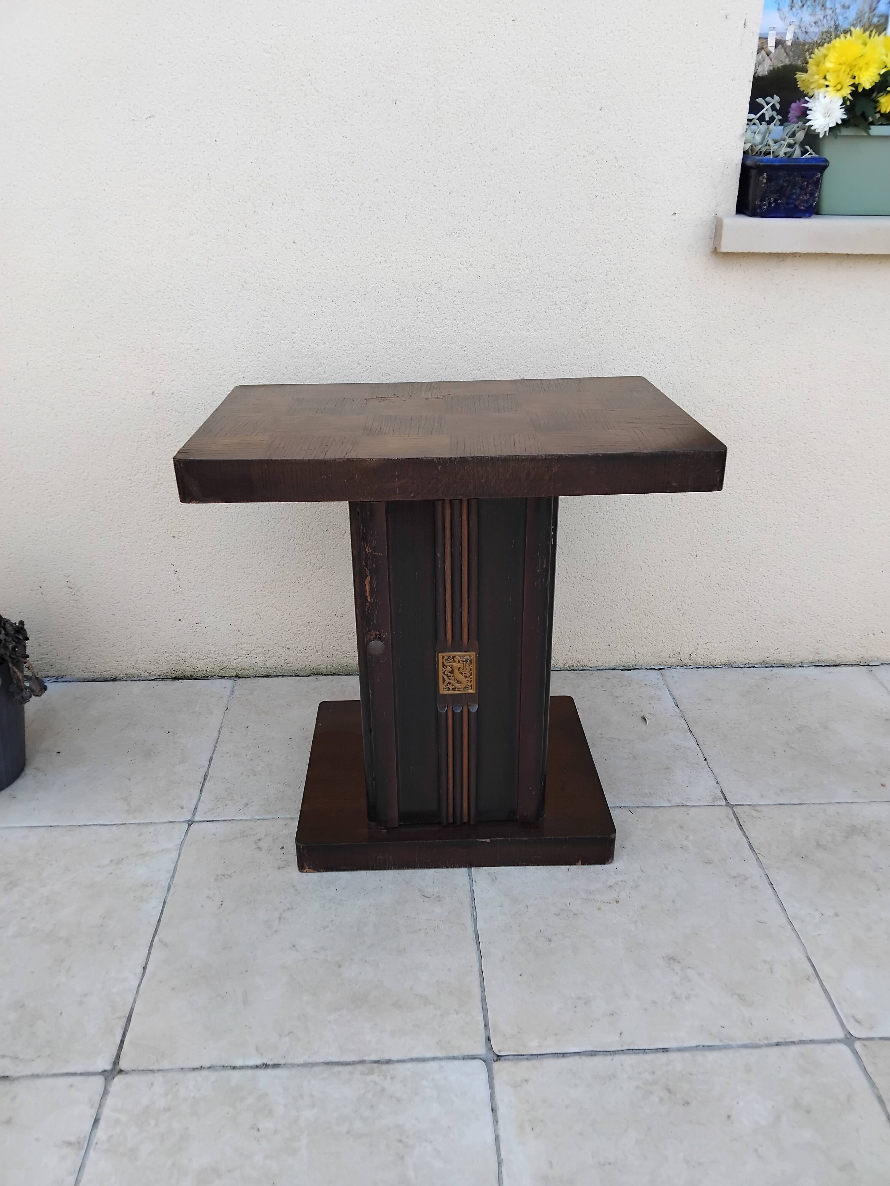 Vintage art deco bar or games table