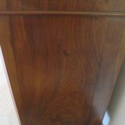 Rare - Pretty old chest of drawers with 4 drawers and 3 locks - In walnut - 1930
