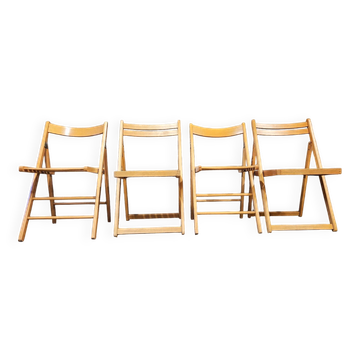Set of 4 vintage mismatched folding chairs