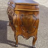 Coffin-style chest of drawers in walnut