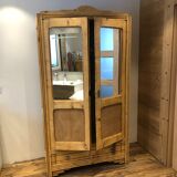 Mirror doors cabinet