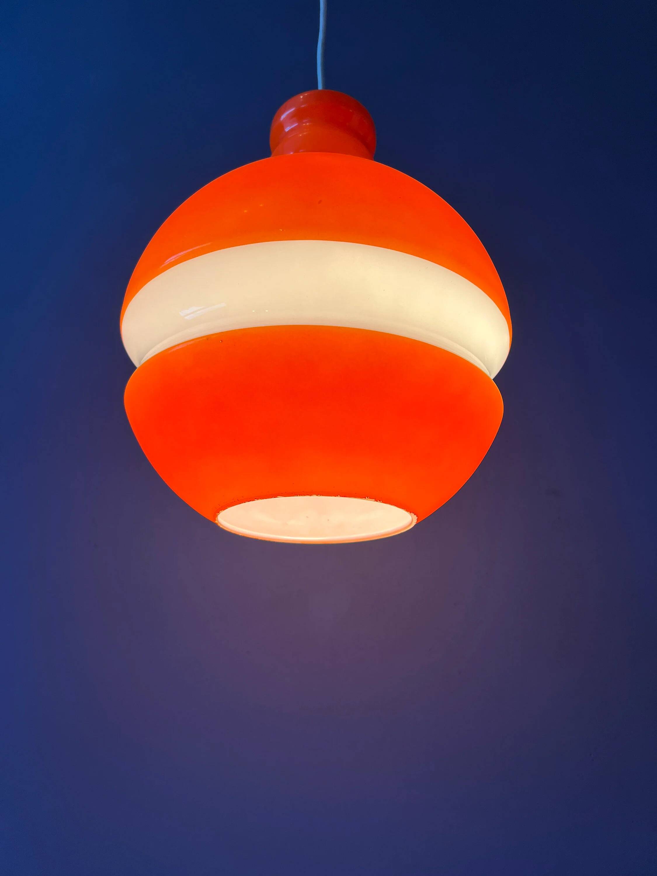 Suspension en verre Peill & Putzler mid-century orange et blanc