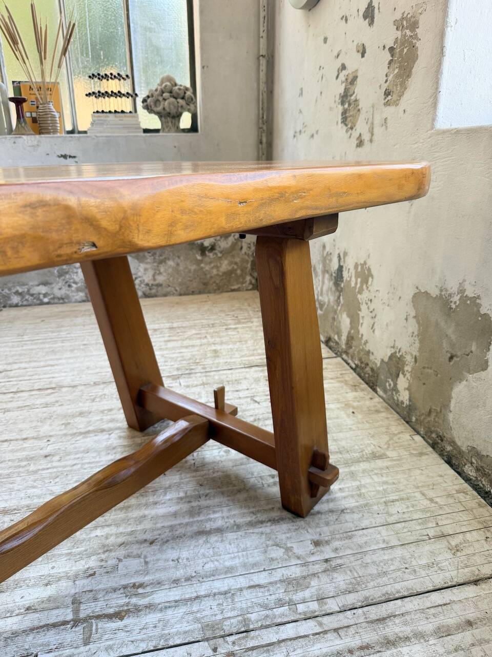 Aranjou farmhouse table in blond elm, 1950s