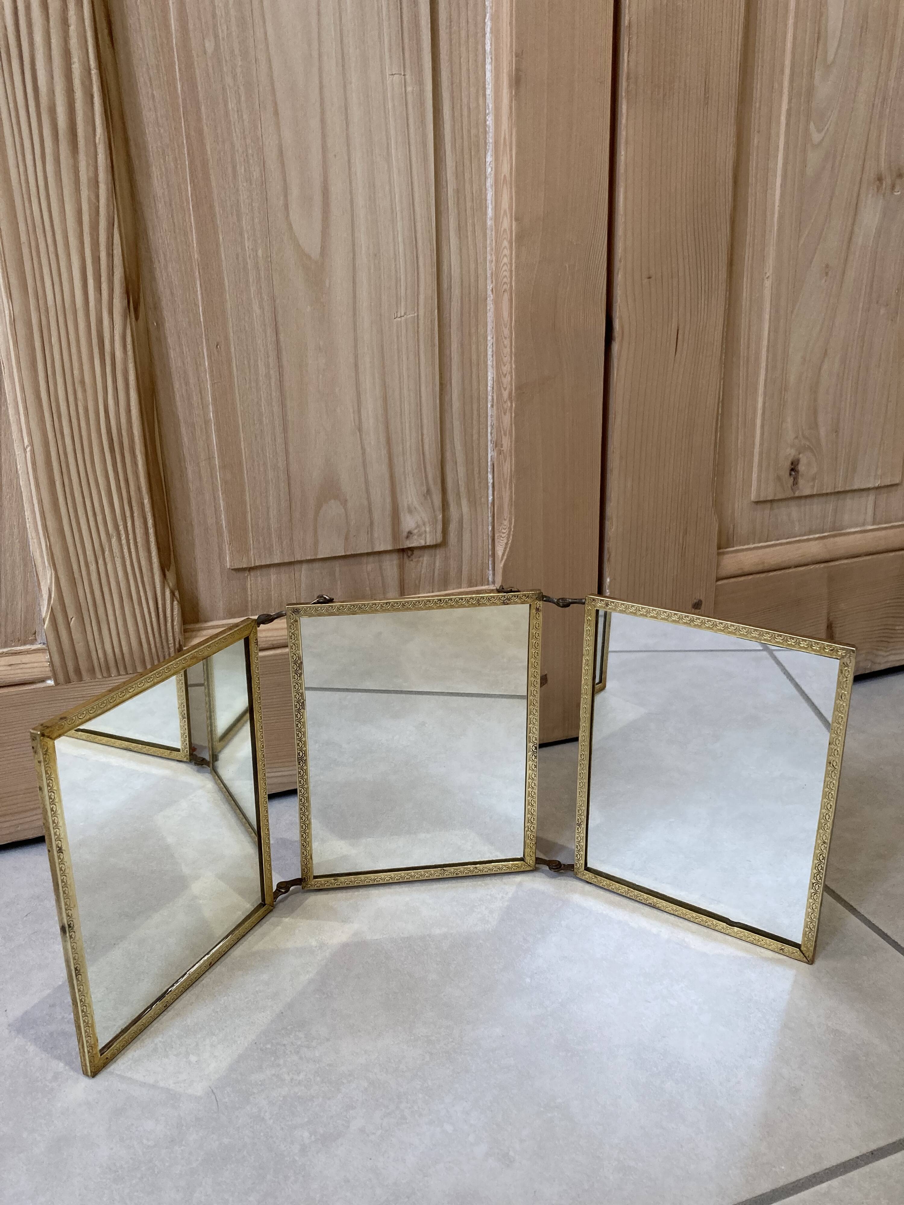 folding triptych mirror Napoleon III genre scene