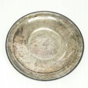 N1v tray in art deco style