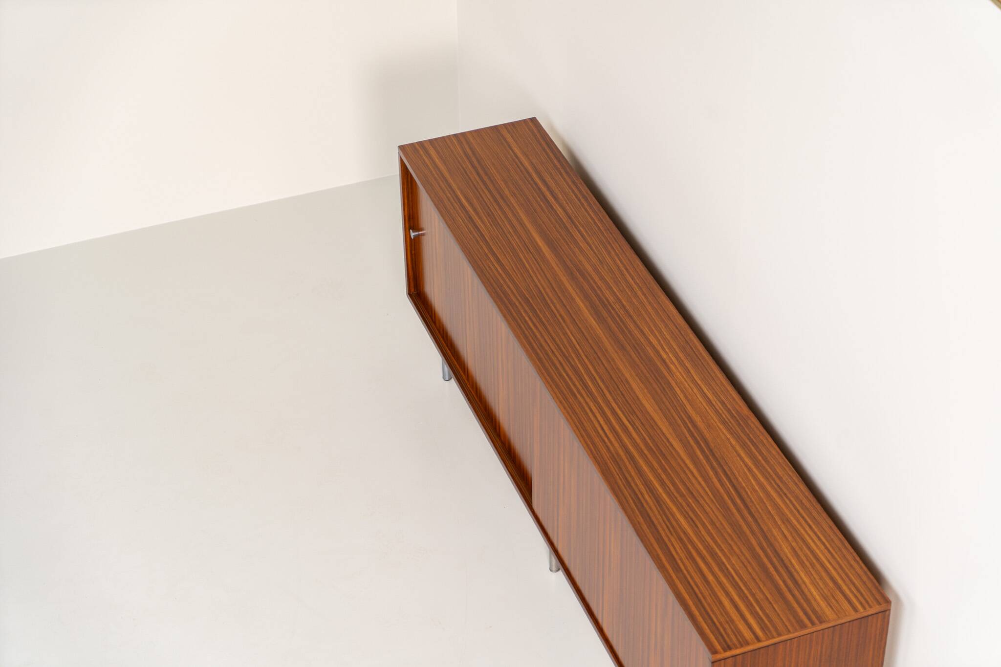 Buffet en palissandre par Alfred Hendrickx pour Belform