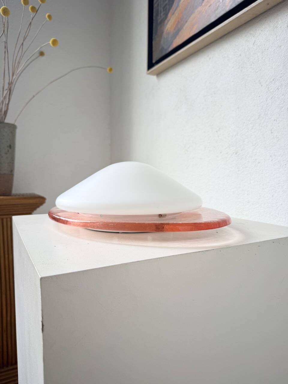 Pink glass wall lamp 1970s Gamma