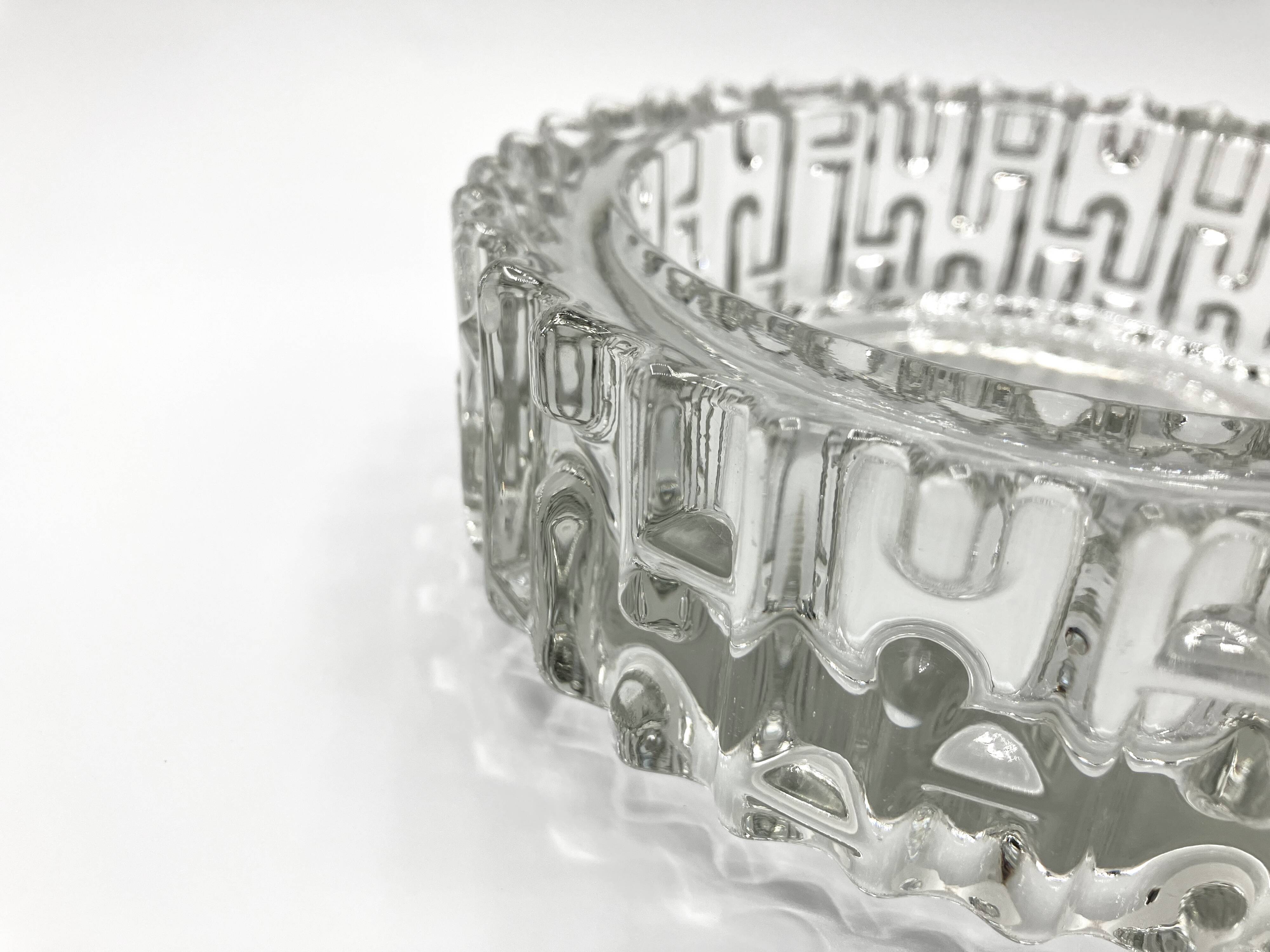 SKLO UNION pocket emptier • Hermanova hut glassworks • Design Frantisek Vizner • 1965 • Pressed glass