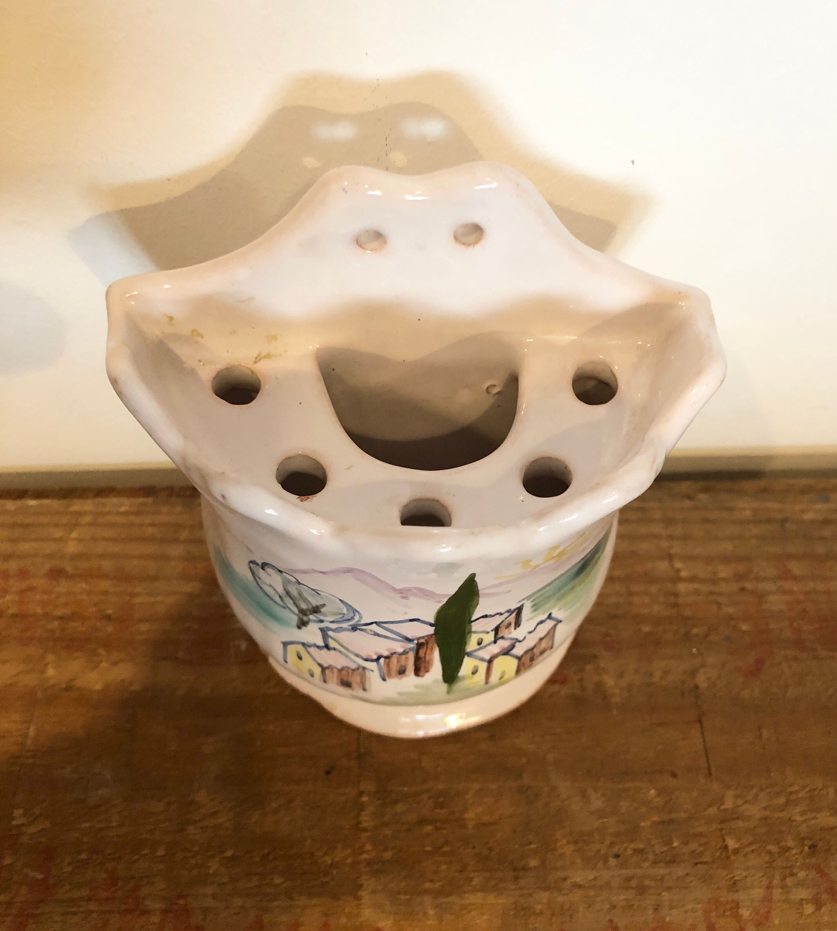 Bouquetière moustiers