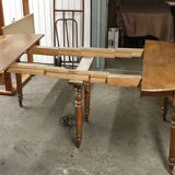 Table 6 pieds louis Philippe sur roulettes bois