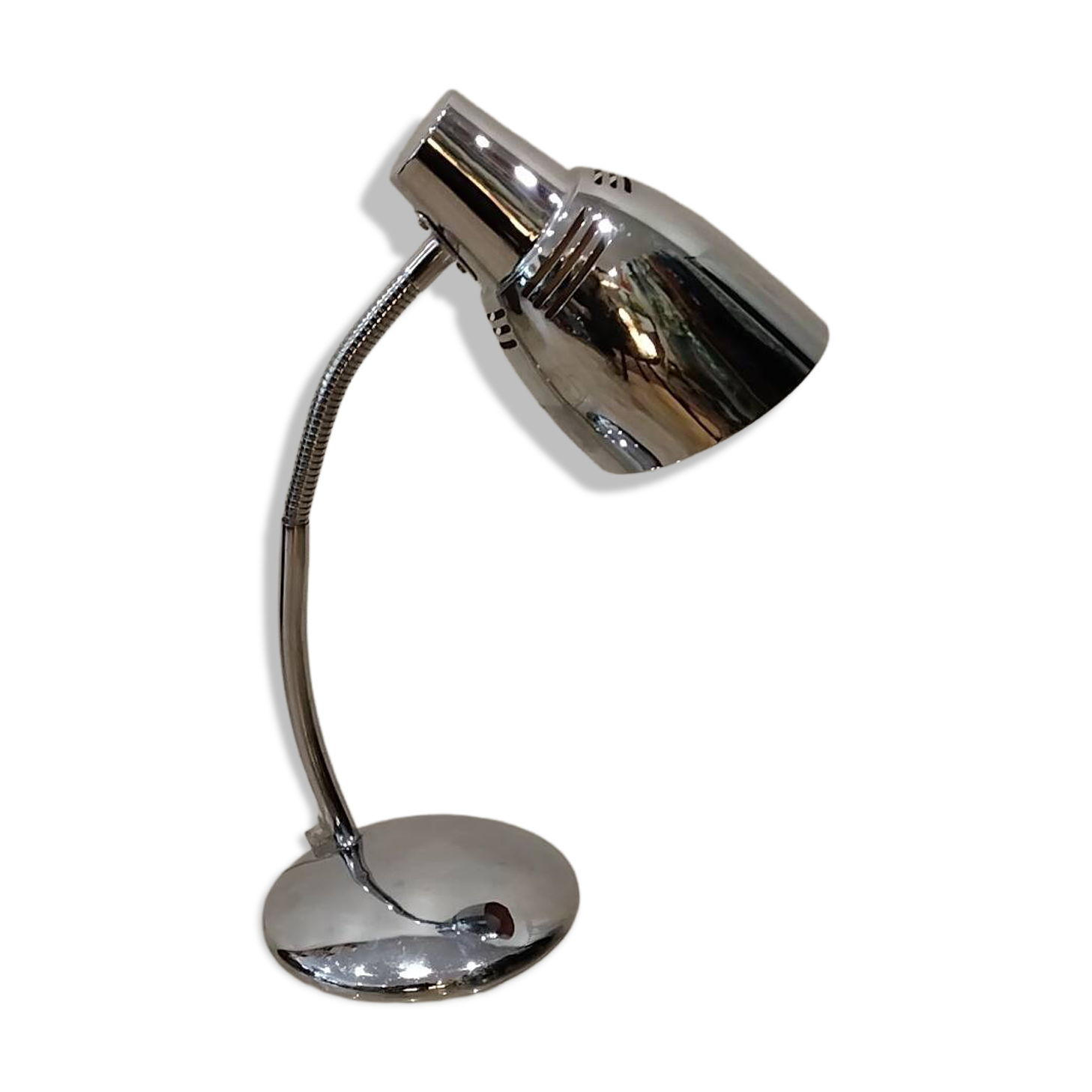 Chrome lamp