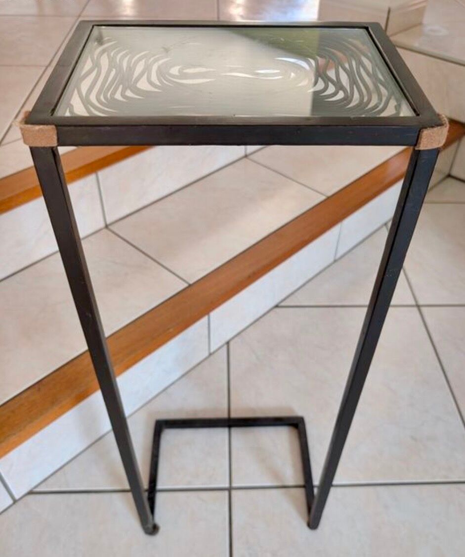 Sellette/table d'appoint fer forgé noir et plateau verre transparent