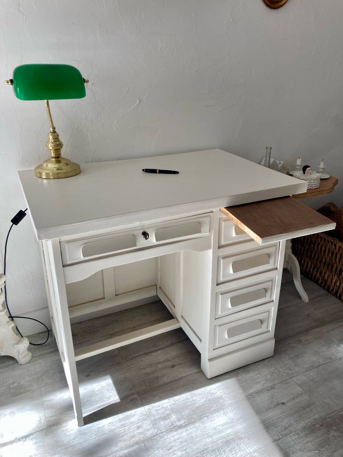 Schoolmaster's Office