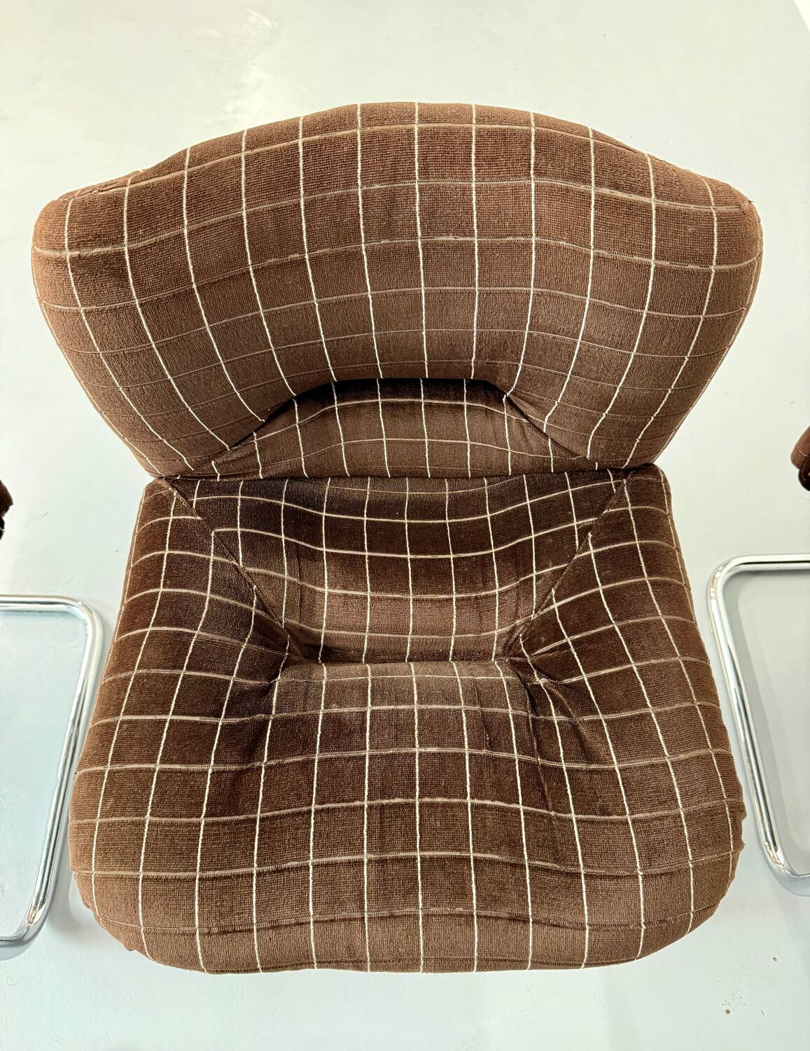 6 old tubular and velvet chairs Italian design from the 70s
