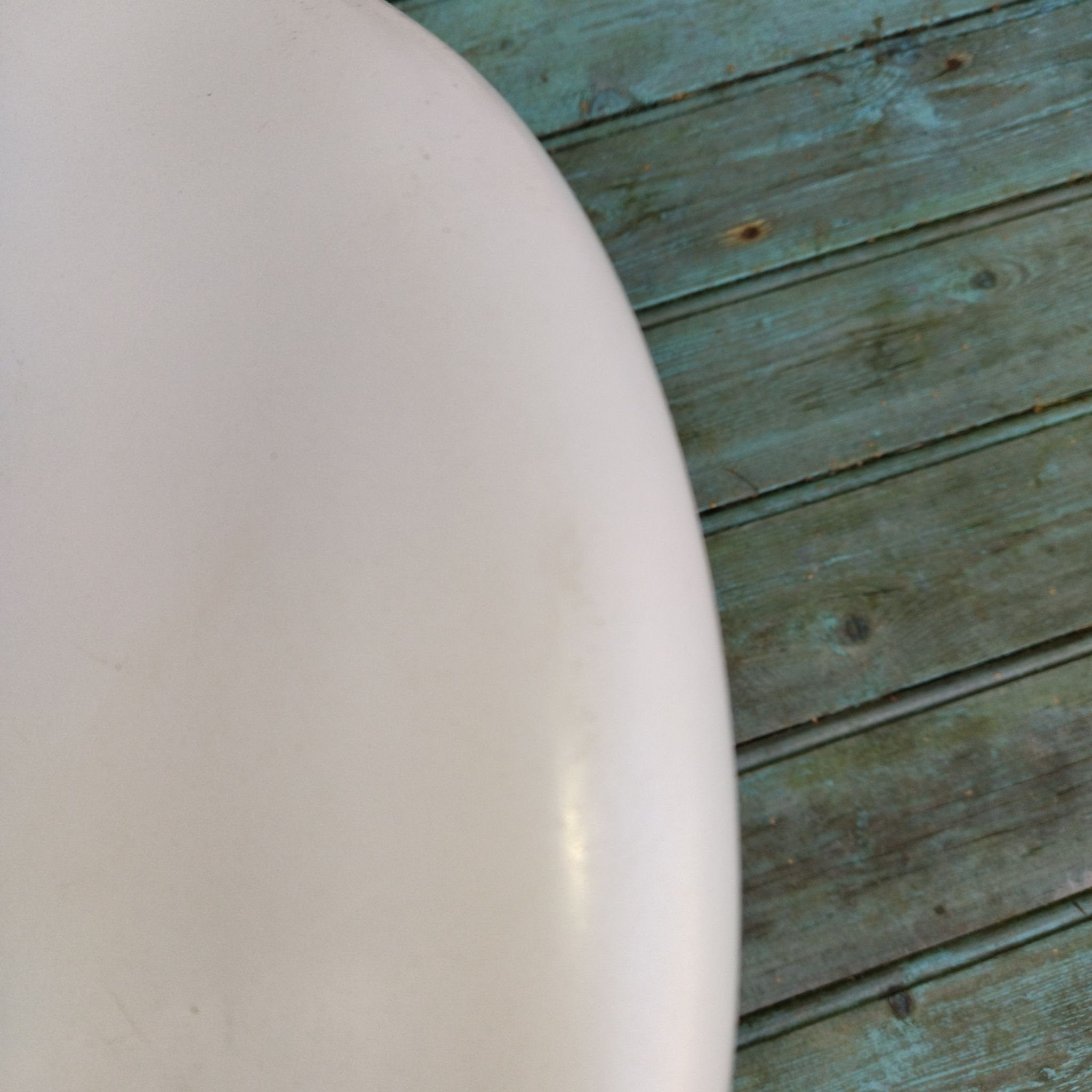 Pouf plastique Douglas Mont ancienne édition