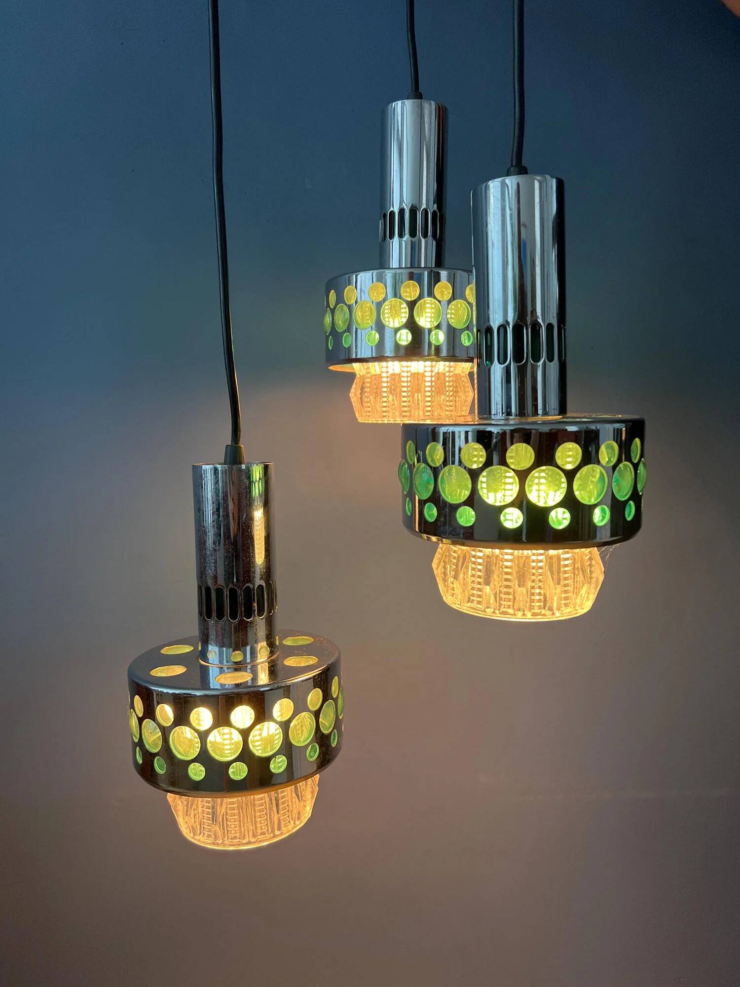 Vintage space age massive green waterfall pendant light