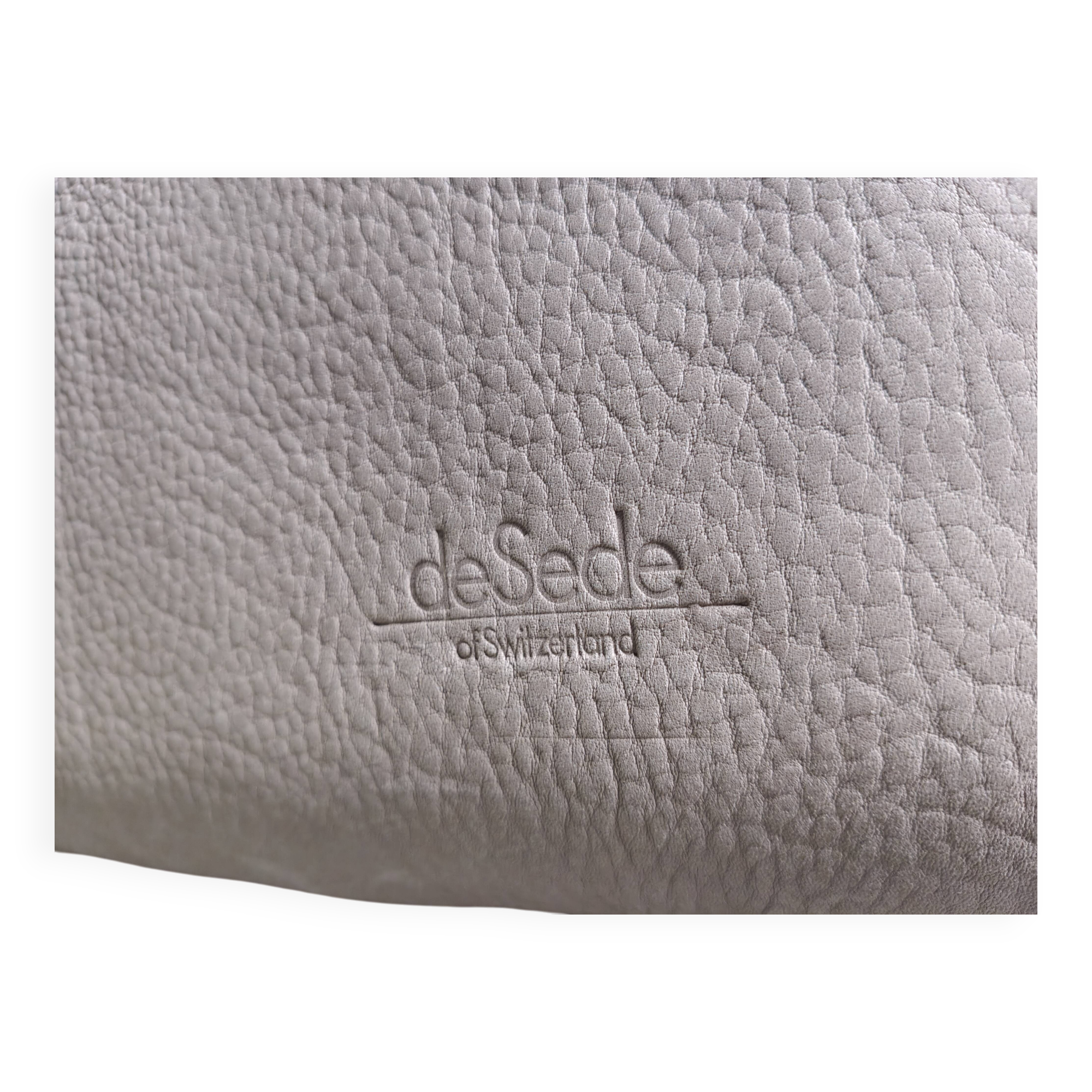 Vintage neck leather sofas DS44 by Desede, 1970s