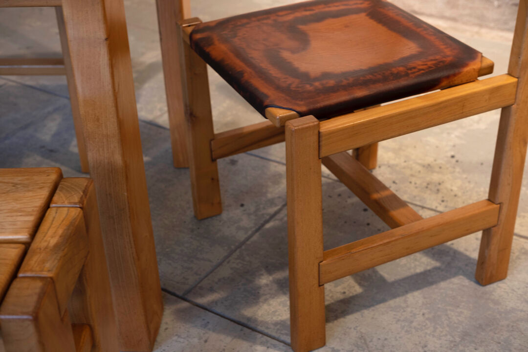 Regain home dining room set