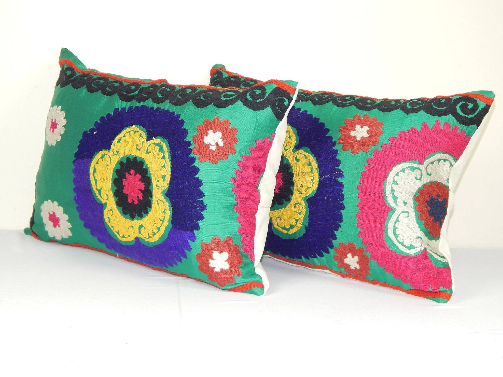 Lot de 2 housses de coussin brodées vintage 41x61 cm