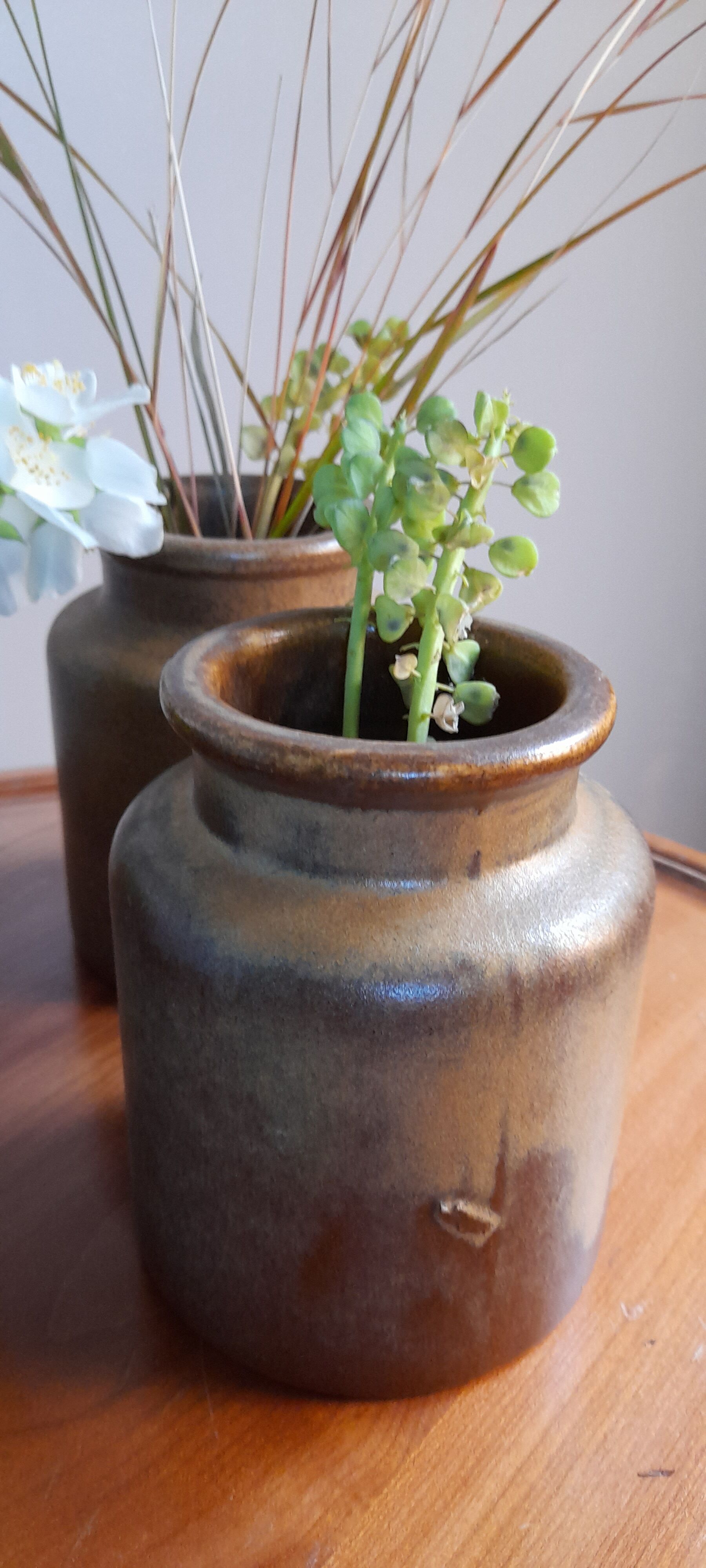 Lot de 3 pots en grès, anciens pots à moutarde