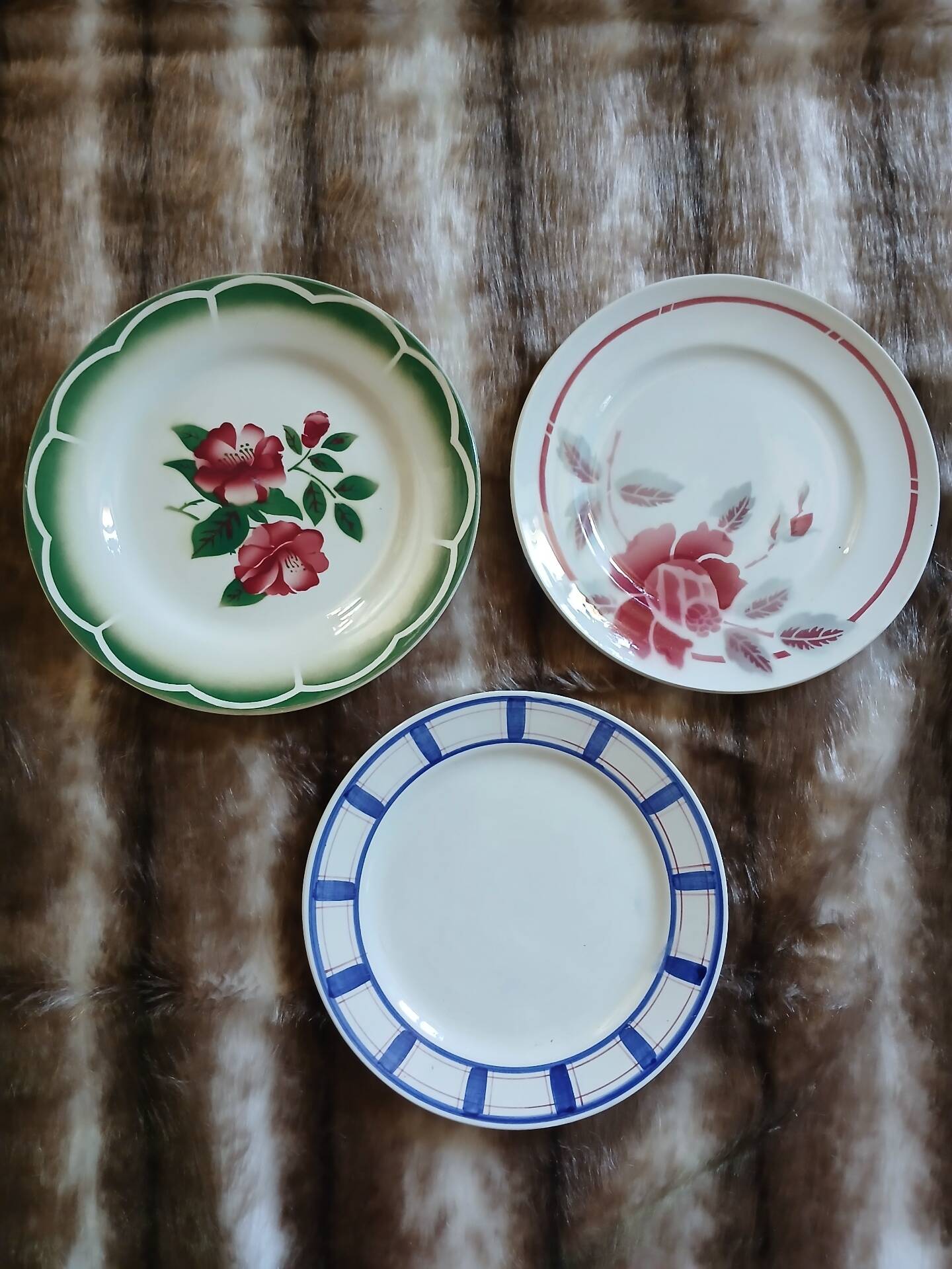 12 mismatched vintage dessert plates