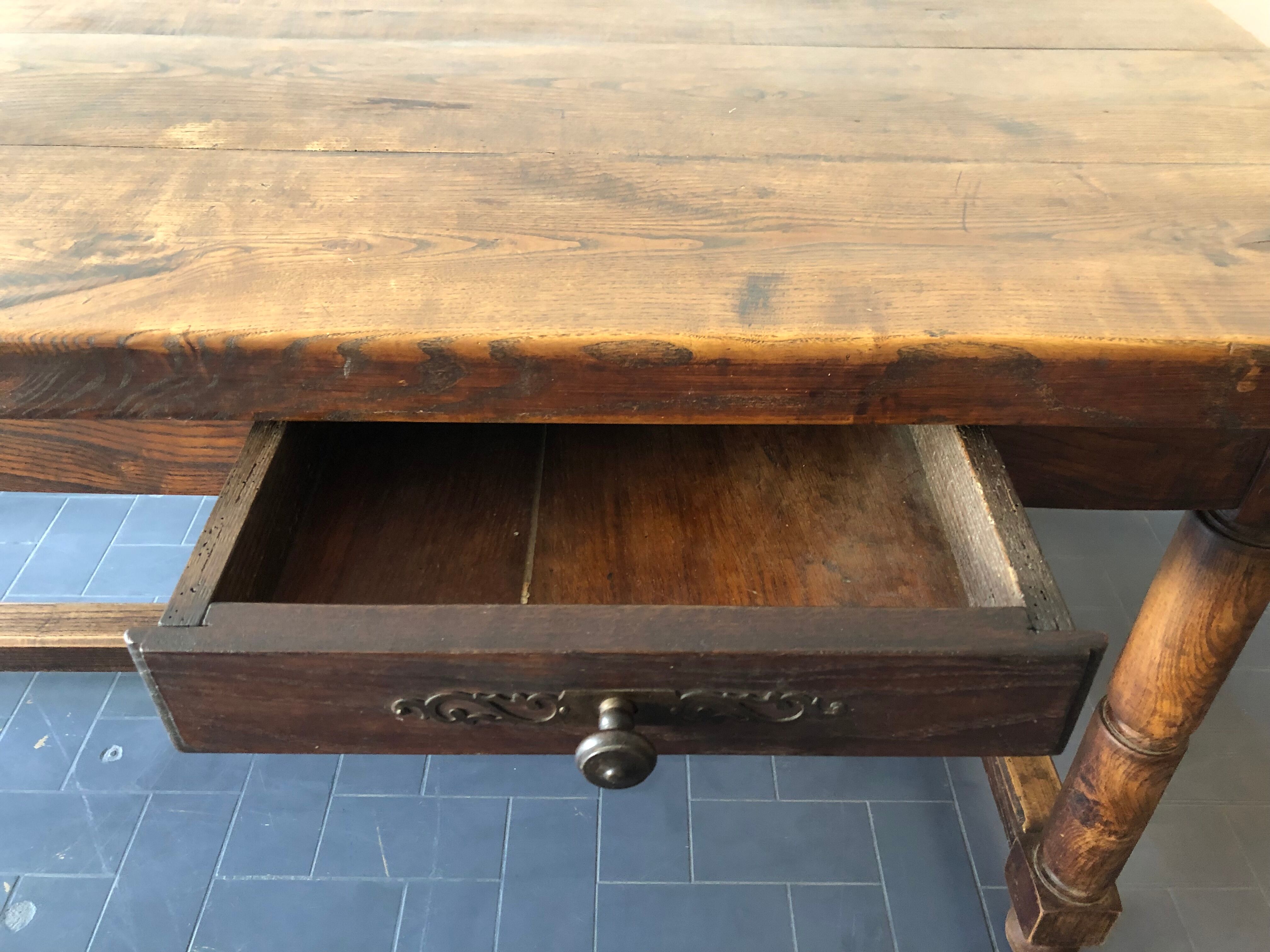 Farm table with stowed