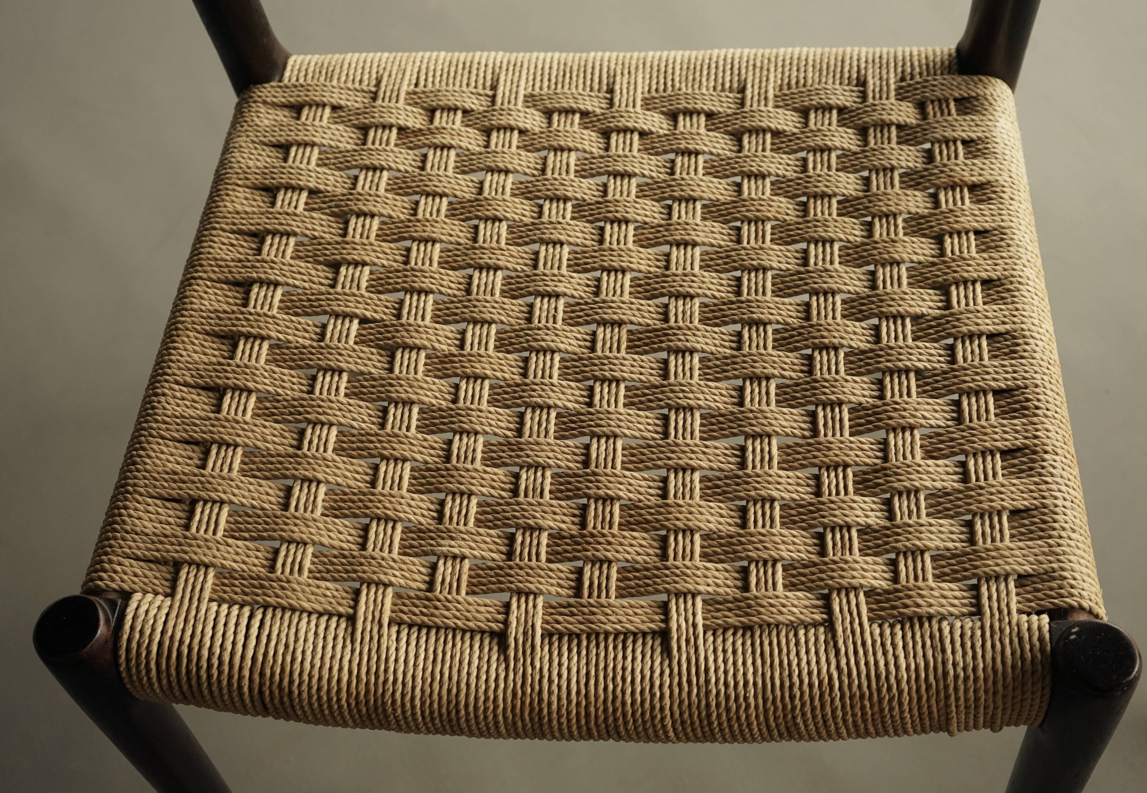 Chaises Model 75 par Niels Otto Møller pour J.L. Moller, années 1960, ensemble de 6