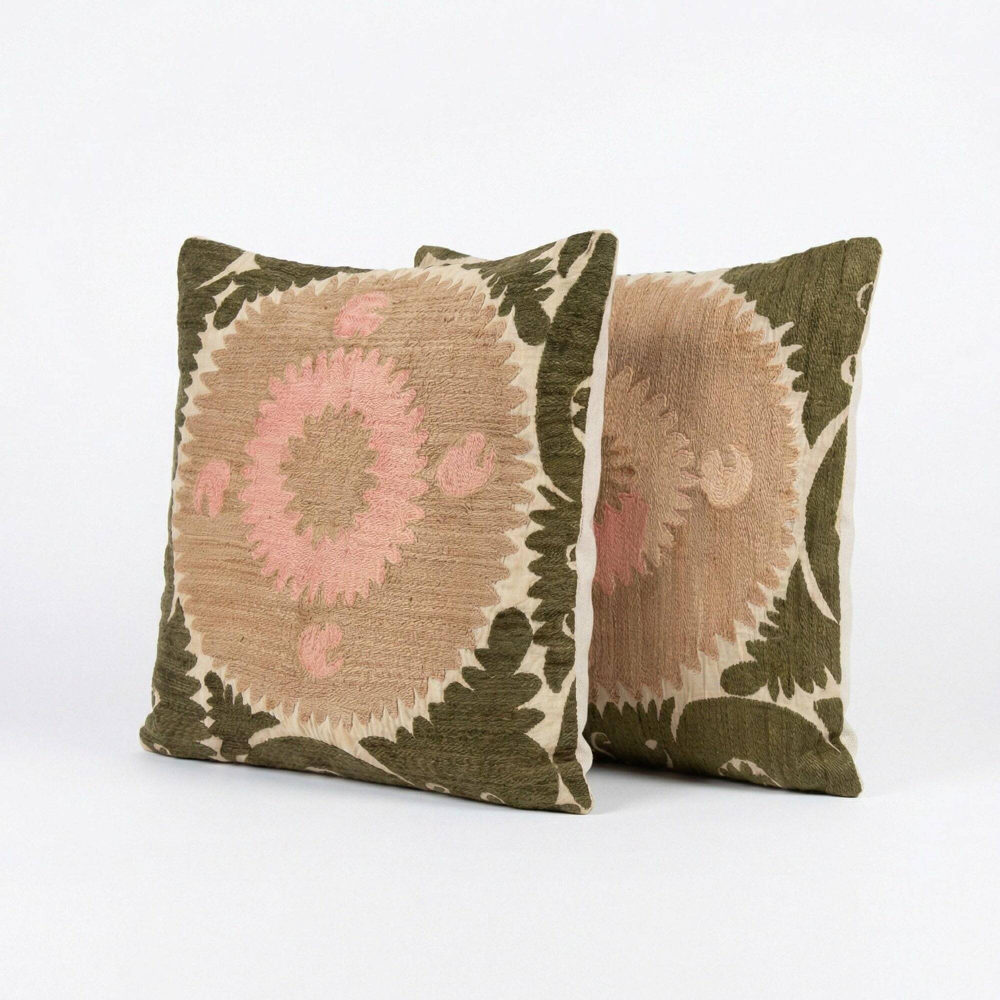 Lot de 2 housses de coussin brodées vintage 61x64 cm