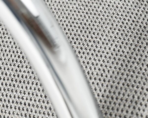 Fauteuil en porte-à-faux de Mucke & Melder années 30