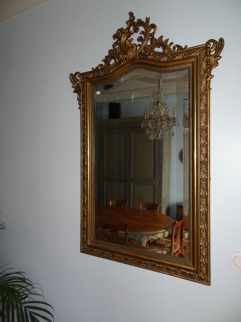 19th century gilded stuccoed wooden mirror 92x142cm