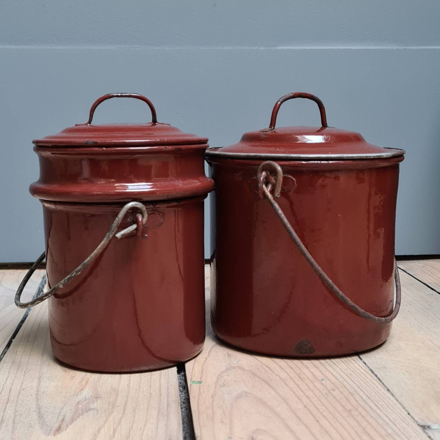 Lot de 2 Pots en tôle émaillée