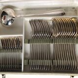 Silver metal housewife modernist model of the 60s (37 pieces)